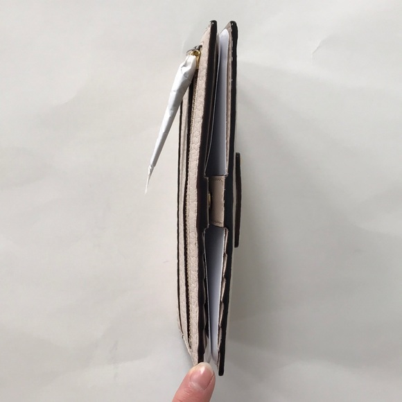 Kate Spade Bay Street Stacy Wallet - Picture 3 of 6